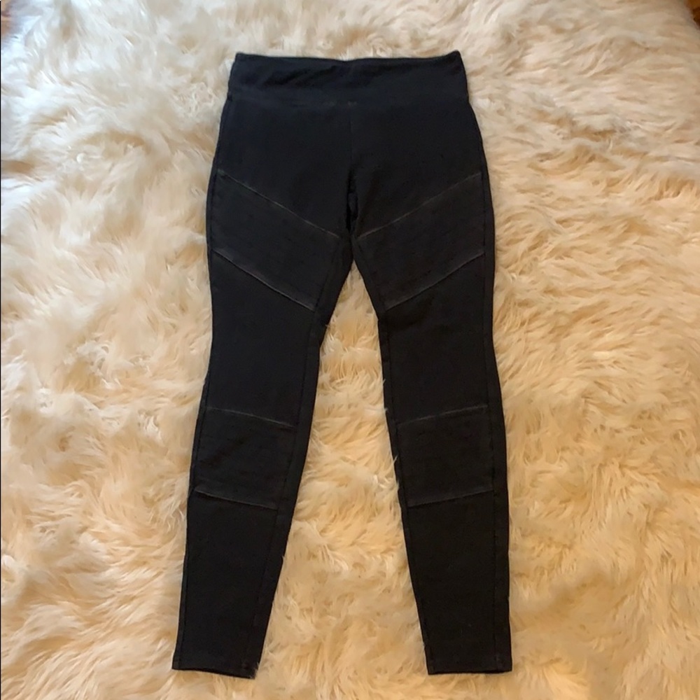Mission Moto leggings